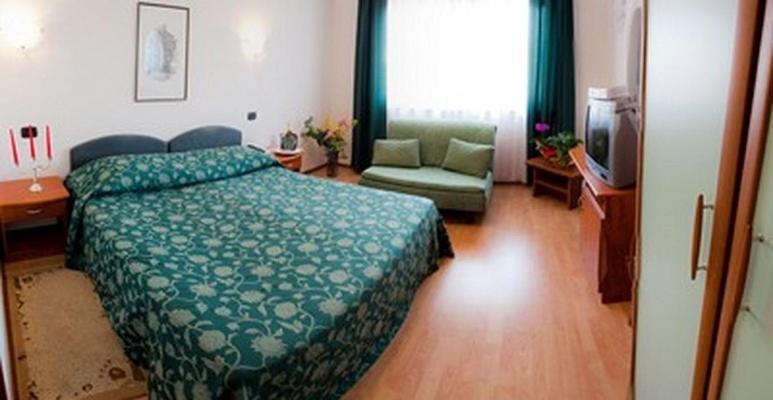 Hotel Makin Novigrad Istria Camera foto
